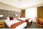 Hotel Room Twin