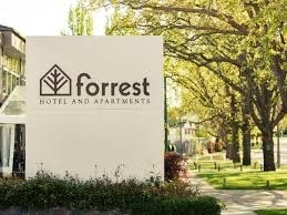 Forrest Hotel and Apartments