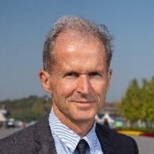 Dr. Erik Berglof