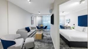 Brady Apartment Hotel Flinders Street