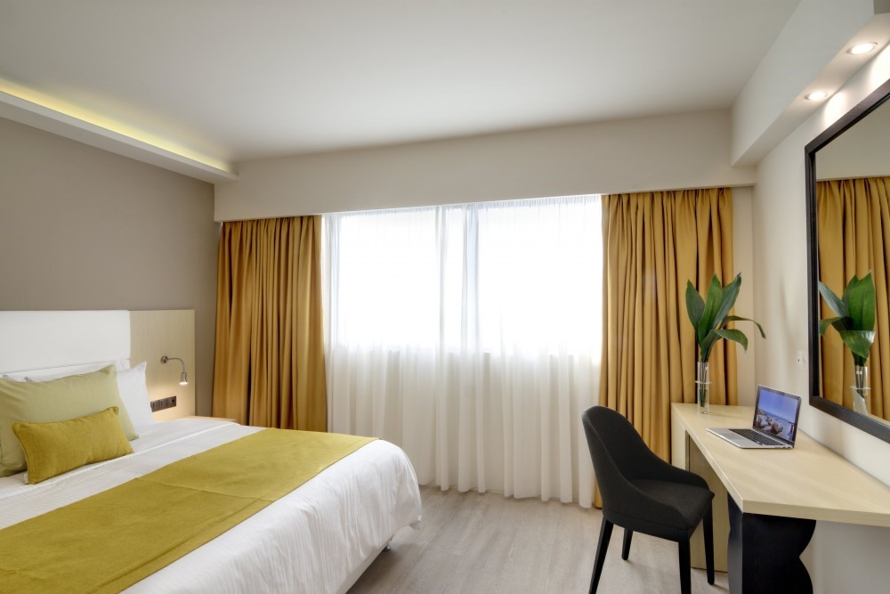 Athens Avenue Hotel 4*