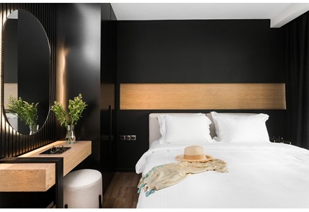 LUX&EASY Signature Syngrou 234 Hotel 4*